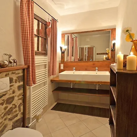 シャレー Berghof *