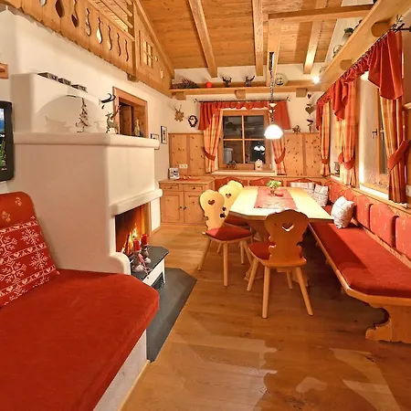 シャレー Berghof *